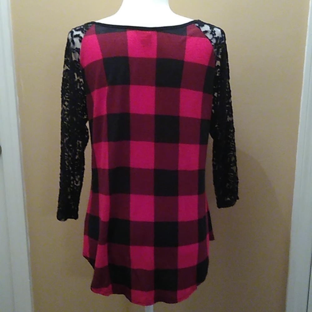 Women's Top - Picture 3 of 5